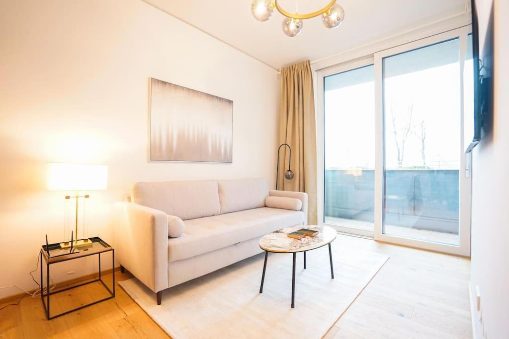Executive Suite W/ Rooftop Pool Wenen Buitenkant foto